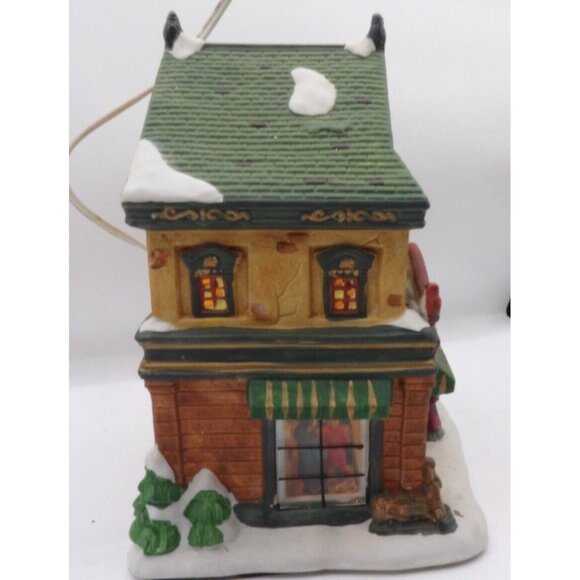 Fancy Fiddle Music Shop Santa Workbench Collection ©2001 Interior View Series - Picture 4 of 9